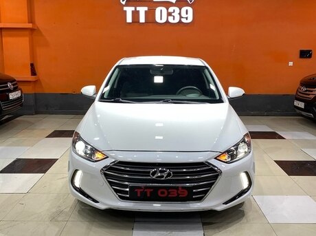 Hyundai Elantra