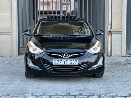 Hyundai Elantra 2014