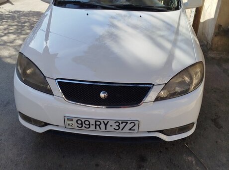 Daewoo Gentra 2014