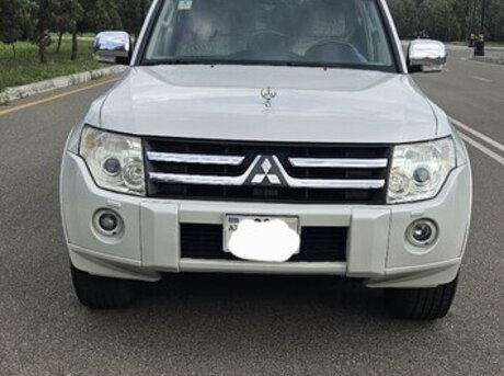 Mitsubishi Pajero 2008