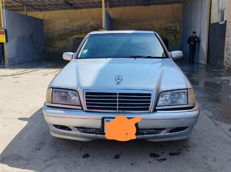 Mercedes C 230 1998