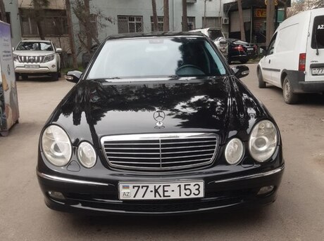 Mercedes E 200 2005