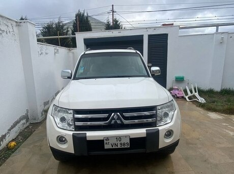 Mitsubishi Pajero 2007