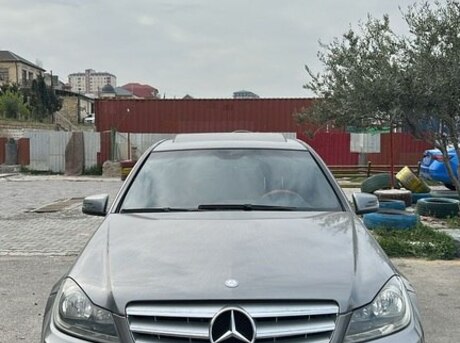 Mercedes C 250 2012