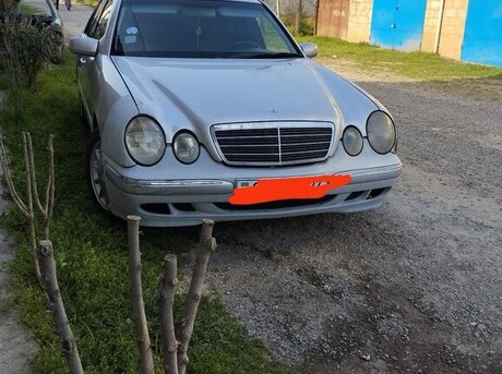 Mercedes E 220 d 1999