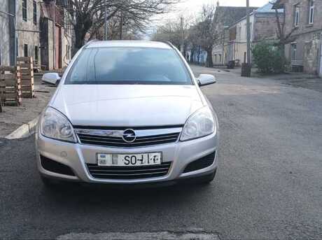 Opel Astra 2009
