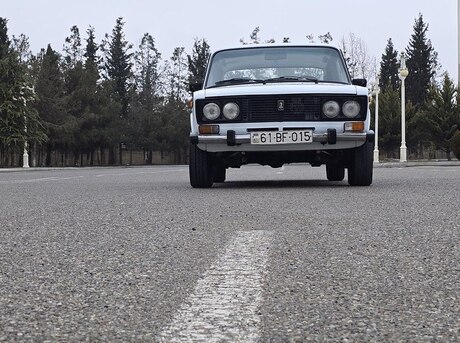 LADA (VAZ) 2106 2000