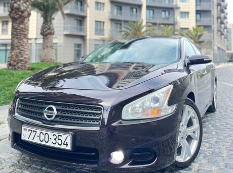 Nissan Maxima