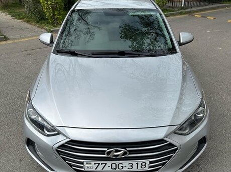 Hyundai Elantra 2017