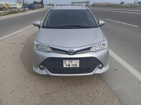 Toyota Corolla Fielder 2016