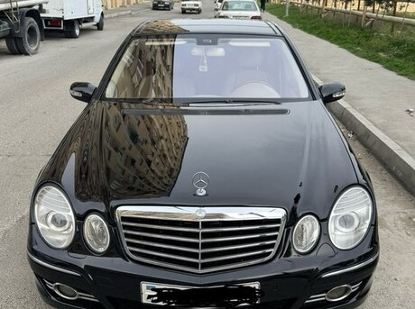 Mercedes E 200 2003