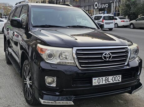 Toyota Land Cruiser 2010