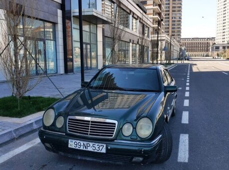 Mercedes E 240 1998