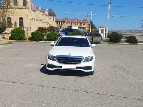 Mercedes E 220 d 2016