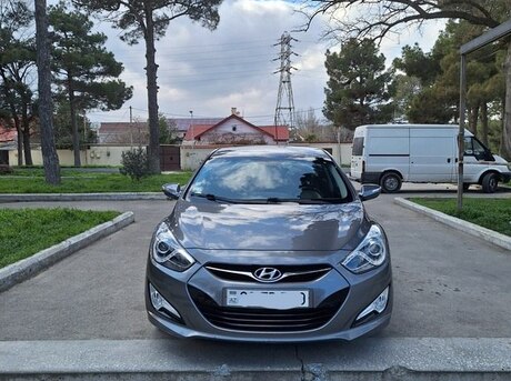 Hyundai i40 2012