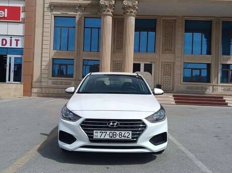 Hyundai Accent 2021