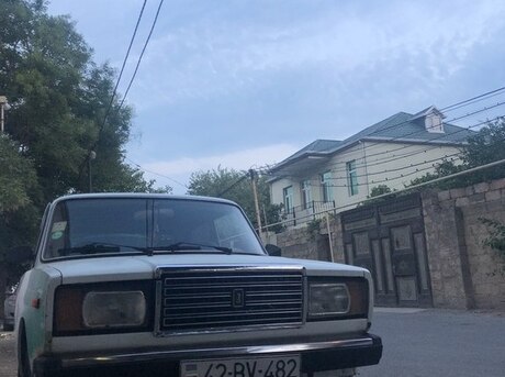 LADA (VAZ) 2107 2010