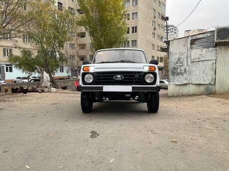 LADA (VAZ) Niva 2012