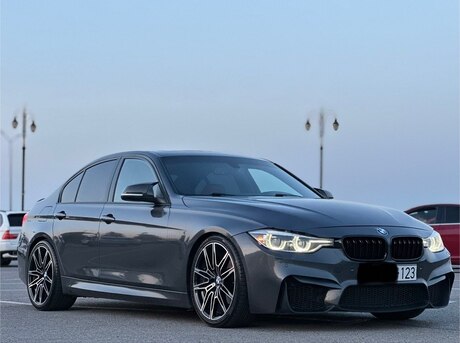 BMW 328 2016