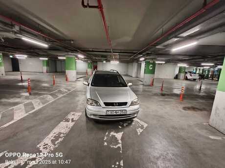 Opel Astra 2000
