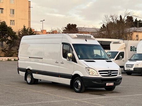 Mercedes Sprinter 518
