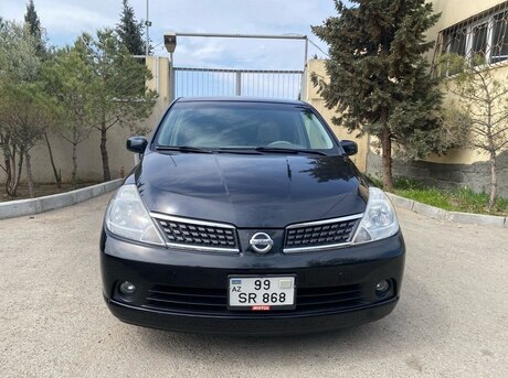 Nissan Tiida 2007
