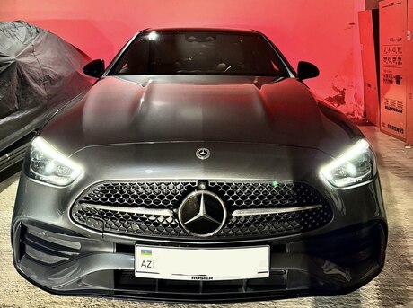 Mercedes C 300 e