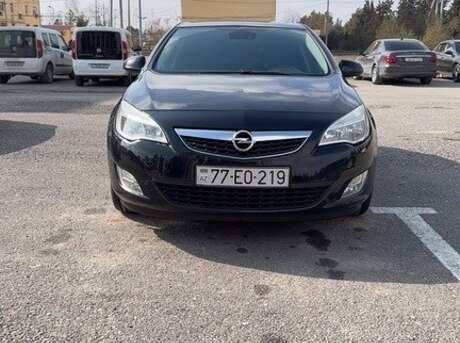 Opel Astra 2010