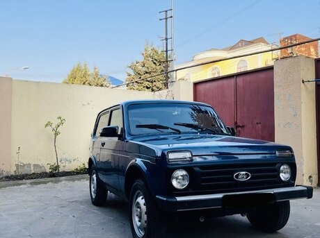 LADA (VAZ) Niva 2014