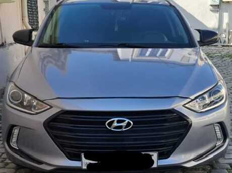 Hyundai Elantra 2016