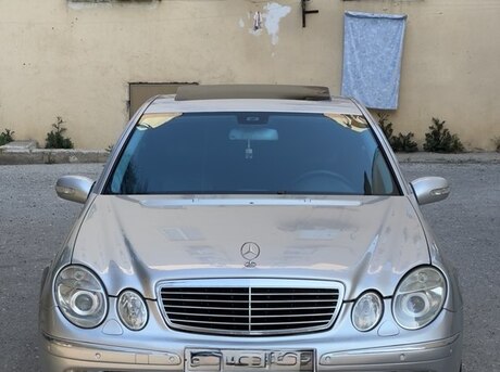 Mercedes E 240 2002