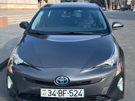 Toyota Prius 2016