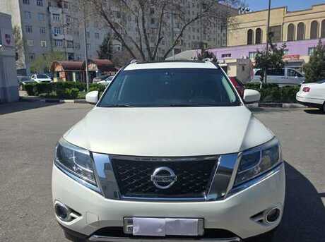 Nissan Pathfinder 2014