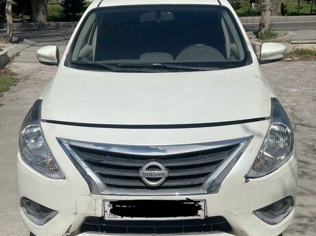 Nissan Sunny 2014