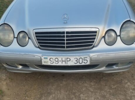 Mercedes E 220 d 2002