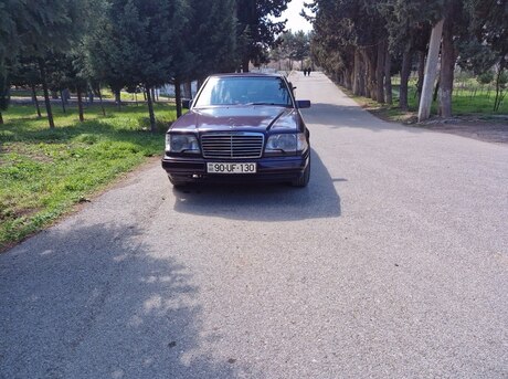Mercedes E 220 1995