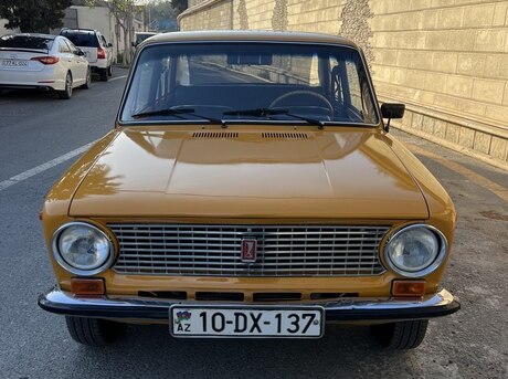 LADA (VAZ) 21011 1984
