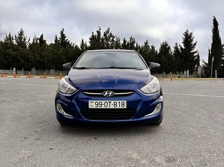 Hyundai Accent 2015
