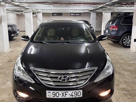 Hyundai Sonata 2010
