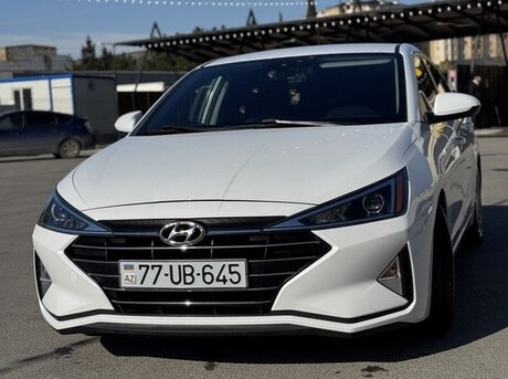 Hyundai Elantra 2020
