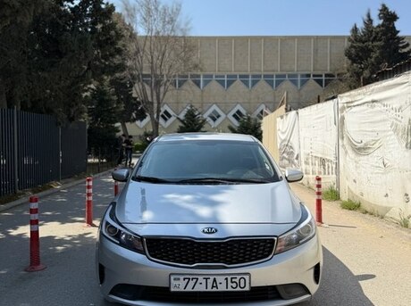 Kia K3 2016