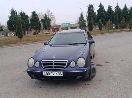 Mercedes E 270 2000