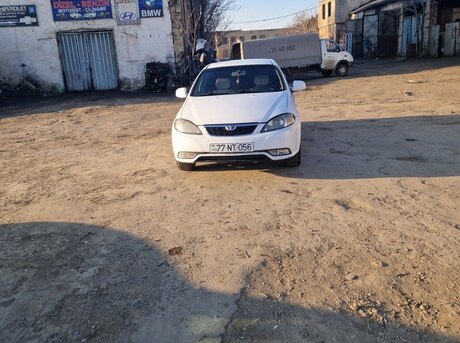 Daewoo Gentra 2014
