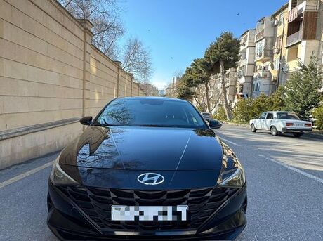 Hyundai Elantra 2020