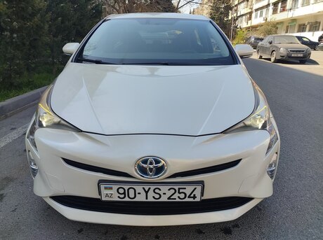 Toyota Prius 2017