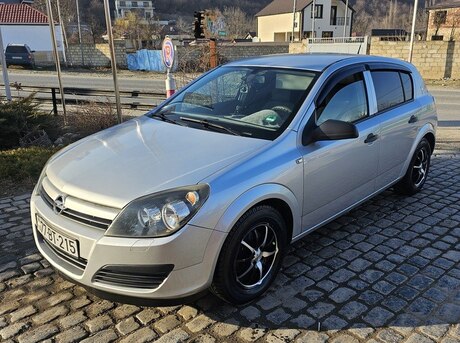 Opel Astra 2004