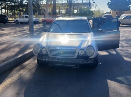 Mercedes E 230 1996