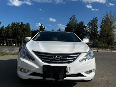 Hyundai Sonata 2012