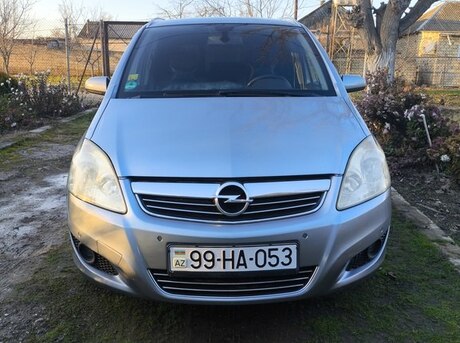 Opel Zafira 2008