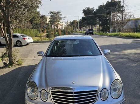 Mercedes E 200 2007
